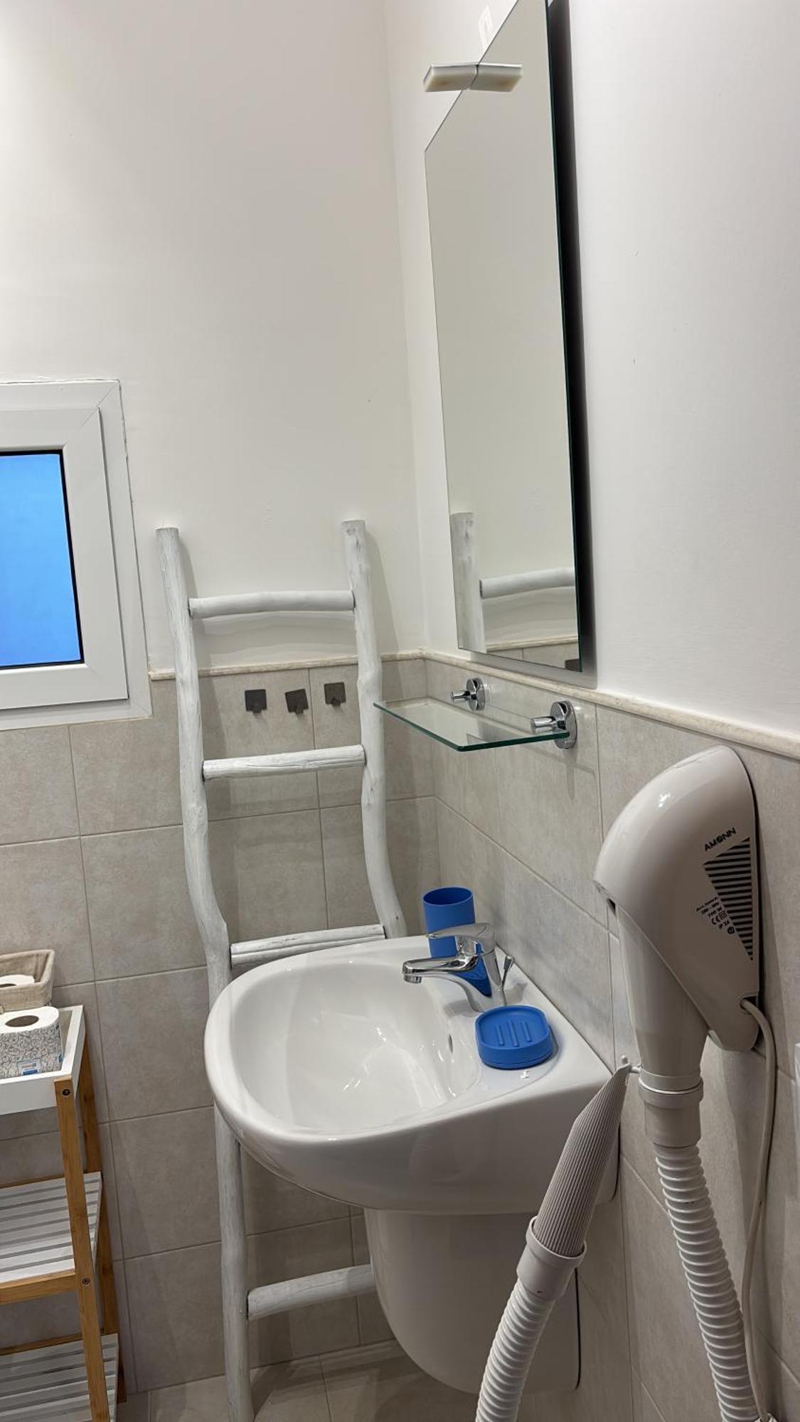 Ginevra Rooms Bari Buitenkant foto